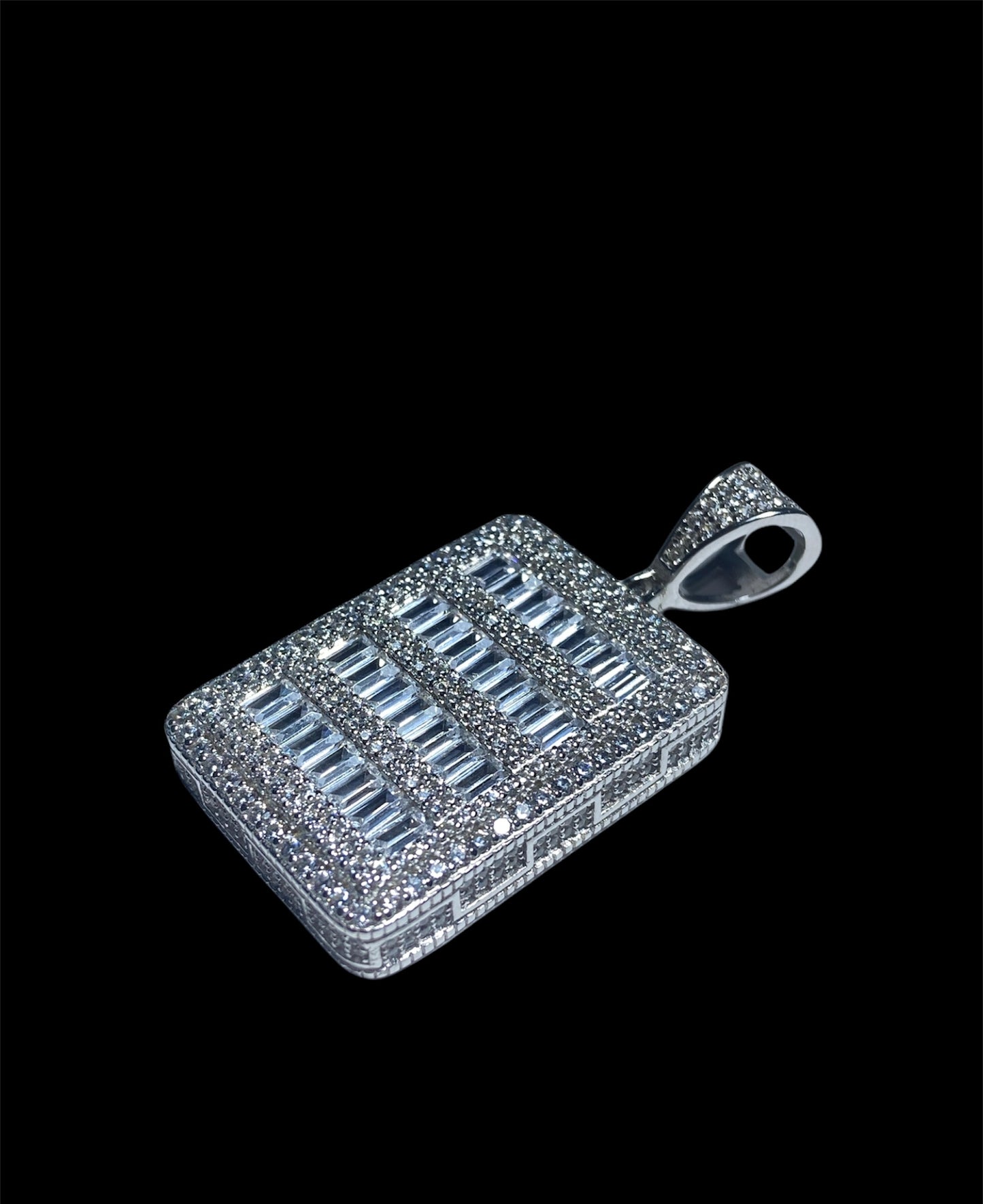 Pendant Dog Tag Baguettes