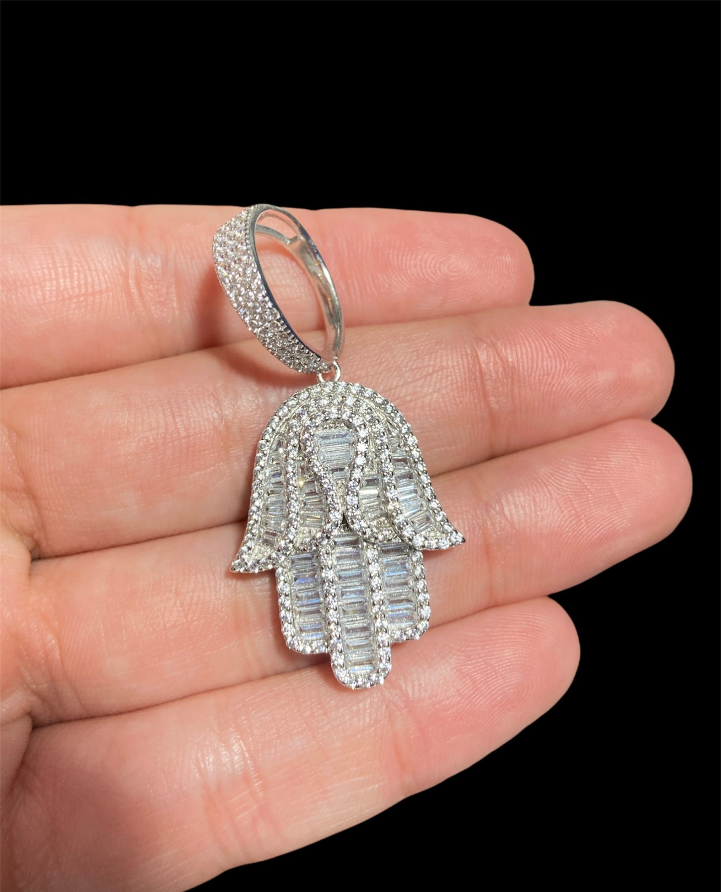 Pendant Mano Fatima Baguettes