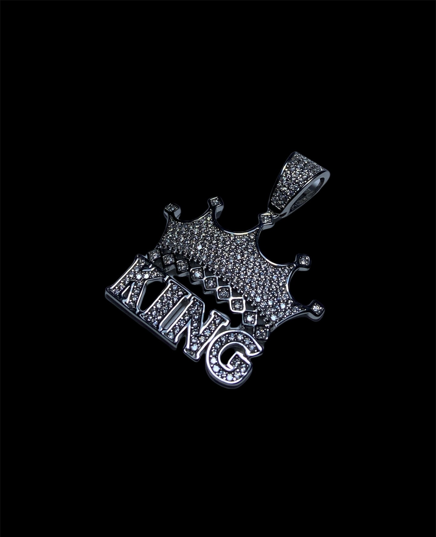 Pendant de “King” Silver Color