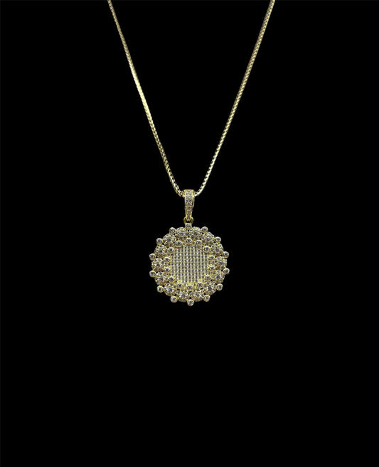 Flower Setting Pendant W/ Chain 20”