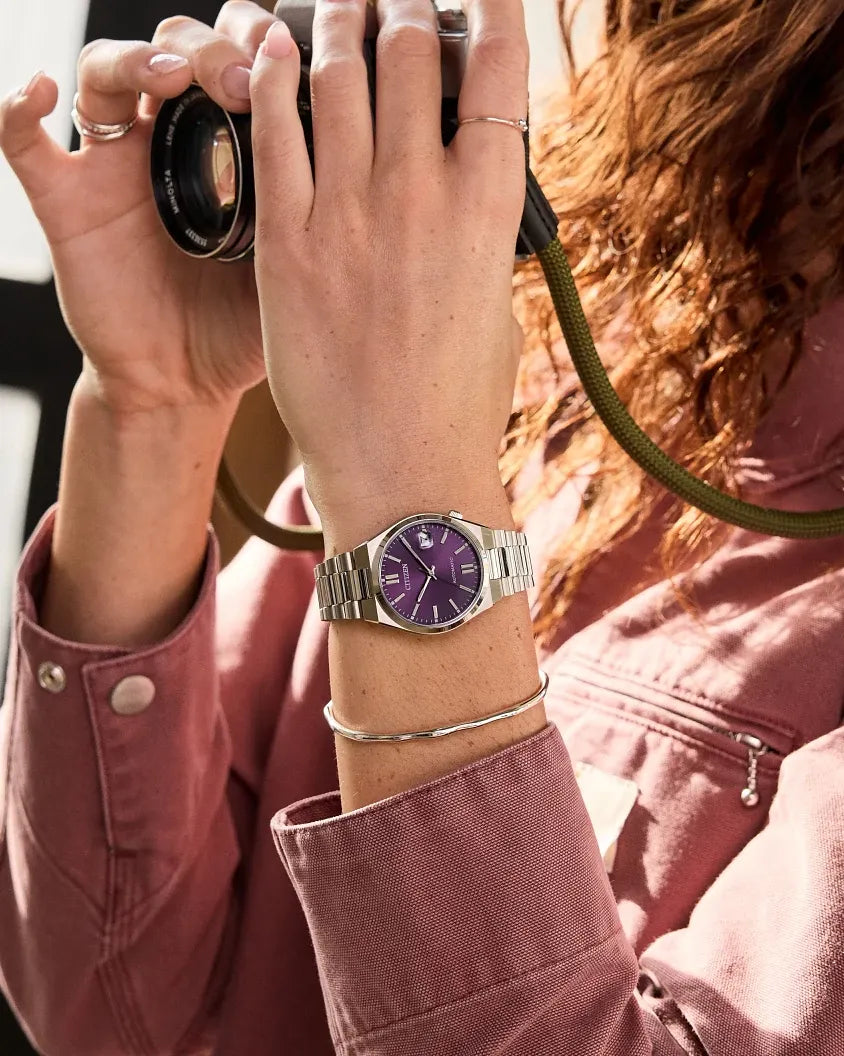 Citizen NJ0200-50W — TSUYOSA 37mm — fotografía oficial 1