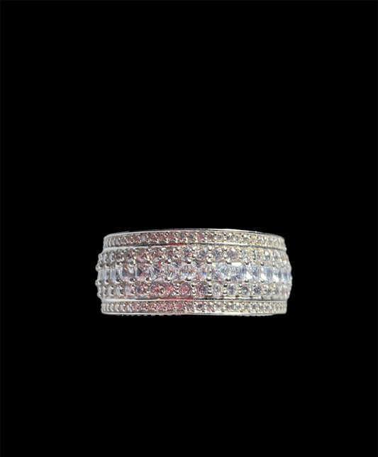 RING MODEL 015