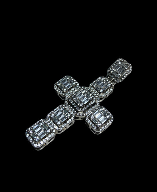 Pendant Cruz Con Diamantes Baguettes